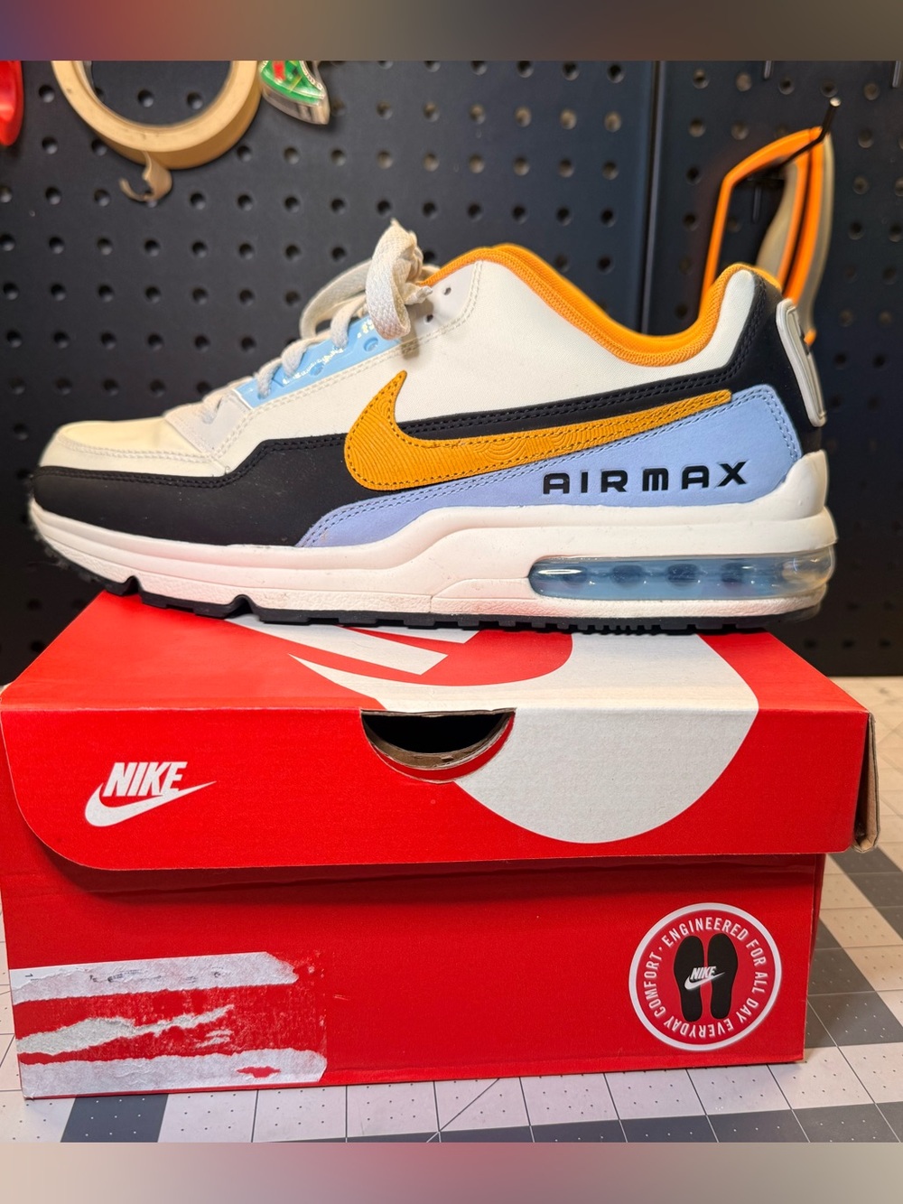Nike Air Max LTD 3 Light Bone Golf Leaf Men’s 10.5